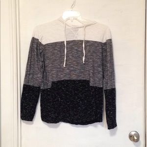 Long sleeve hooded tshirt with hoodie pocket